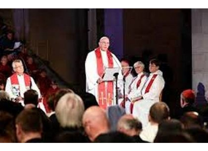 Papa Francesco durante la preghiera ecumenica